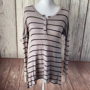 Daytrip‎ Shirt Womens Small Gray Striped Textured Waffle Knit Henley Popover